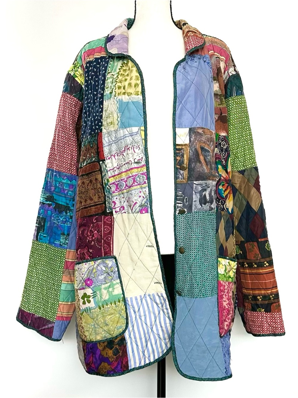 SILK Patchwork Jacket- VTG - RARE - Picture 4 of 14